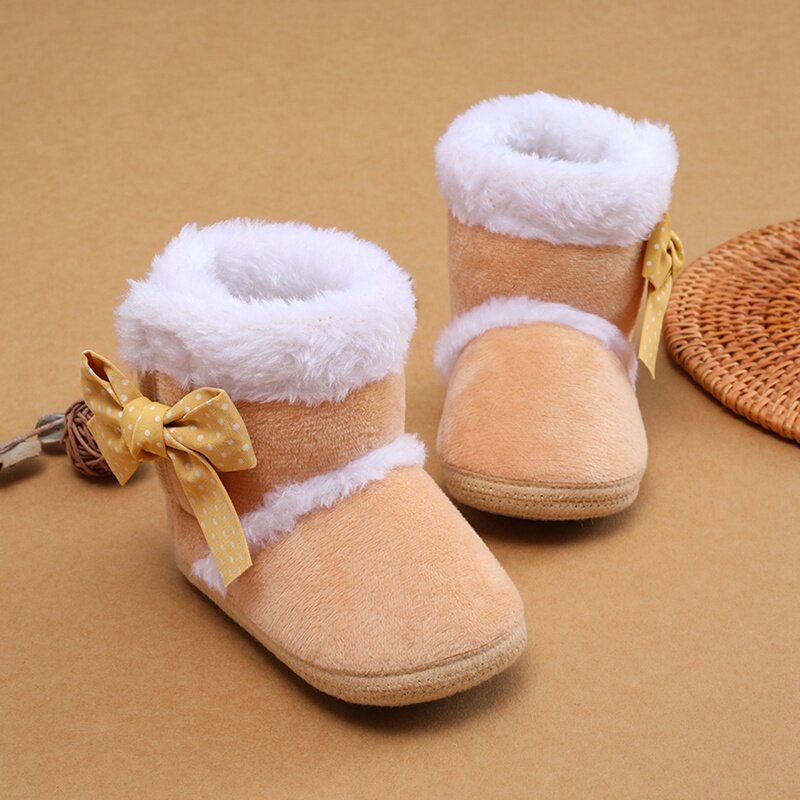 Baywell-zapatos de suela suave para recién nacidos, botas de nieve cálidas de piel para niños pequeños de 0 a 18 meses, calzado para primeros pasos, otoño e invierno, 1 año