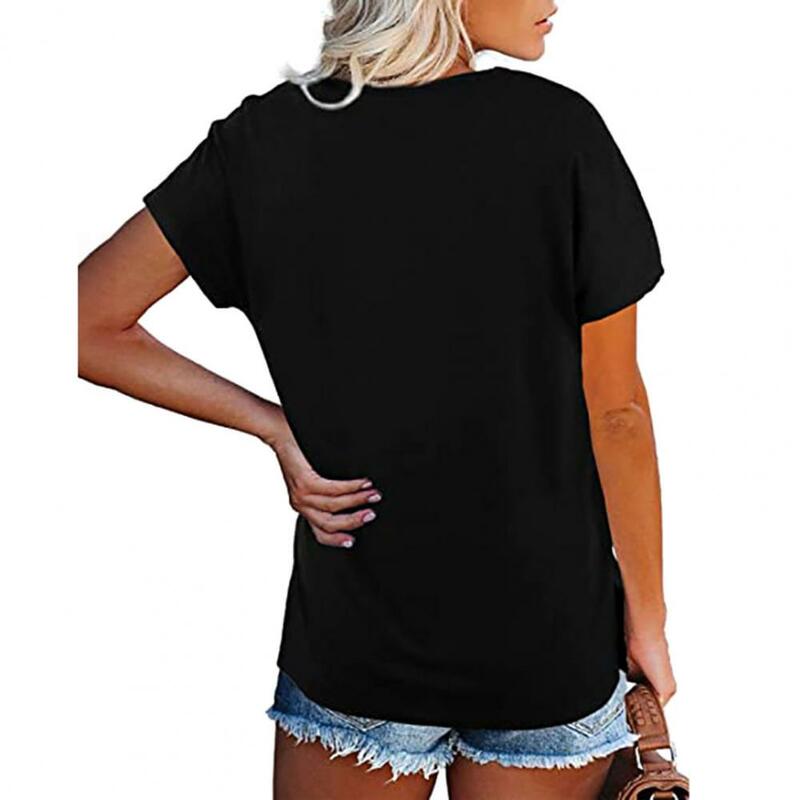 Kaus wanita bersaku, kaus kerah V wanita modis dengan sisi celah tambalan saku longgar kasual atasan musim panas untuk Streetwear nyaman