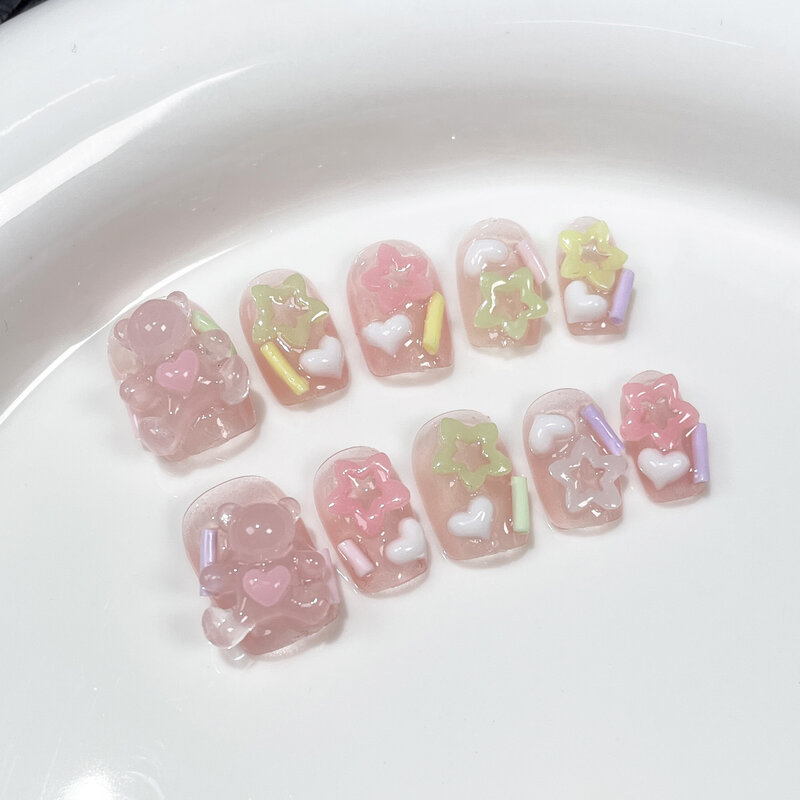 10Pcs Handmade Press On Nails Full Cover Cute Bear Heart Design Short Round Rhinestone False Nails Wearable Manicure Nail Tips