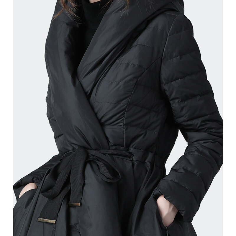 女性のための不規則なダウンジャケット,秋冬の暖かい白いダックダウンコート,ベルト付きの長いパーカー,コート