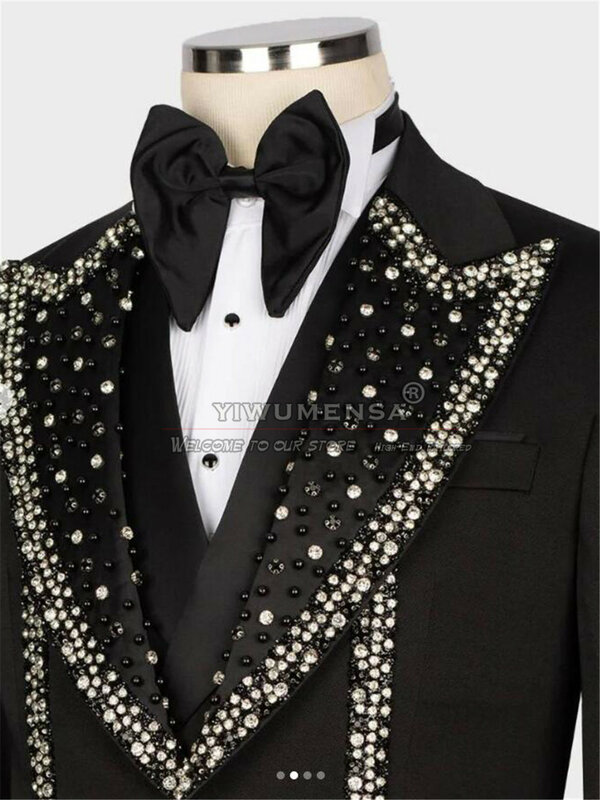 Kristalle Perlen Bräutigam Hochzeit Anzüge maßge schneiderte 3 Stück schwarze Jacke Weste Hosen Mann Smoking Bankett Abschluss ball Abendessen Kostüm homme