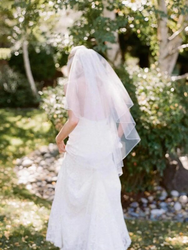 2 Tier Short Veil Ivory Fingertip Length Bridal Blusher  Veil Pencil Edge Wedding for Brides
