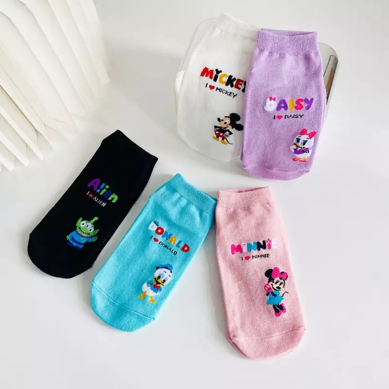Neue Cartoon Mickey Minnie bedruckte Socke für Mädchen niedlichen Brief kurze Socken für Frühling Sommer lässige kurze Socken für Frauen Boots socke