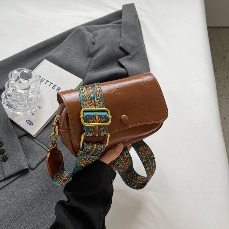 Modne małe torby typu Crossbody dla kobiet designerskie luksusowe torebki z PU skórzane na ramię i torebki wysokiej jakości 2024