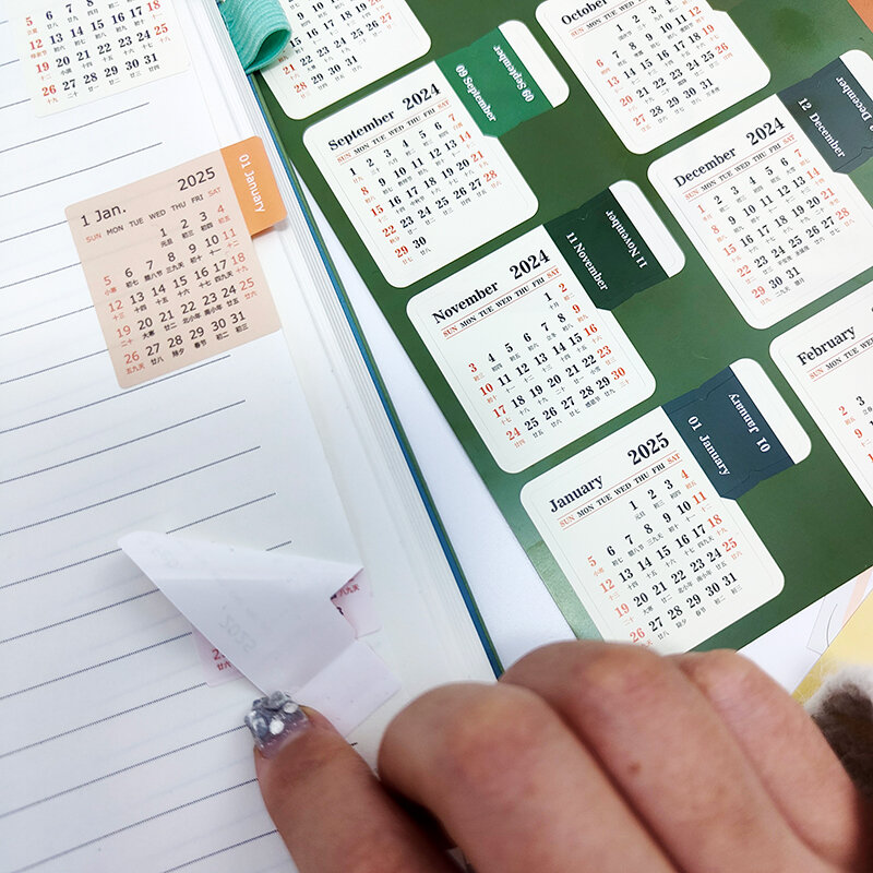 KindFuny stiker kalender 2024 Label perencana bulanan tahunan Notebook Agenda indeks stiker Bookmark catatan alat tulis Kawaii