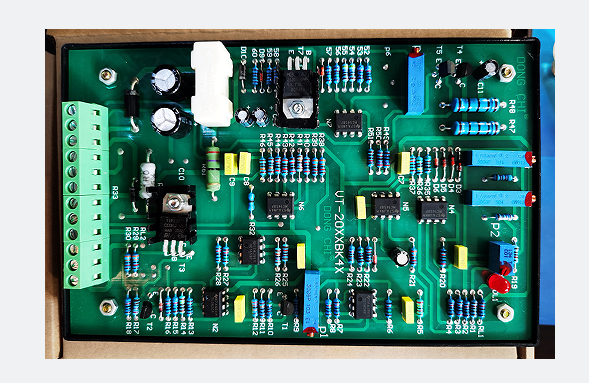 Electro-Hydraulische Proportionele Controller VT20XXBK4X Proportionele Versterker Board VT2000BK40 Display ET2000-1A-V
