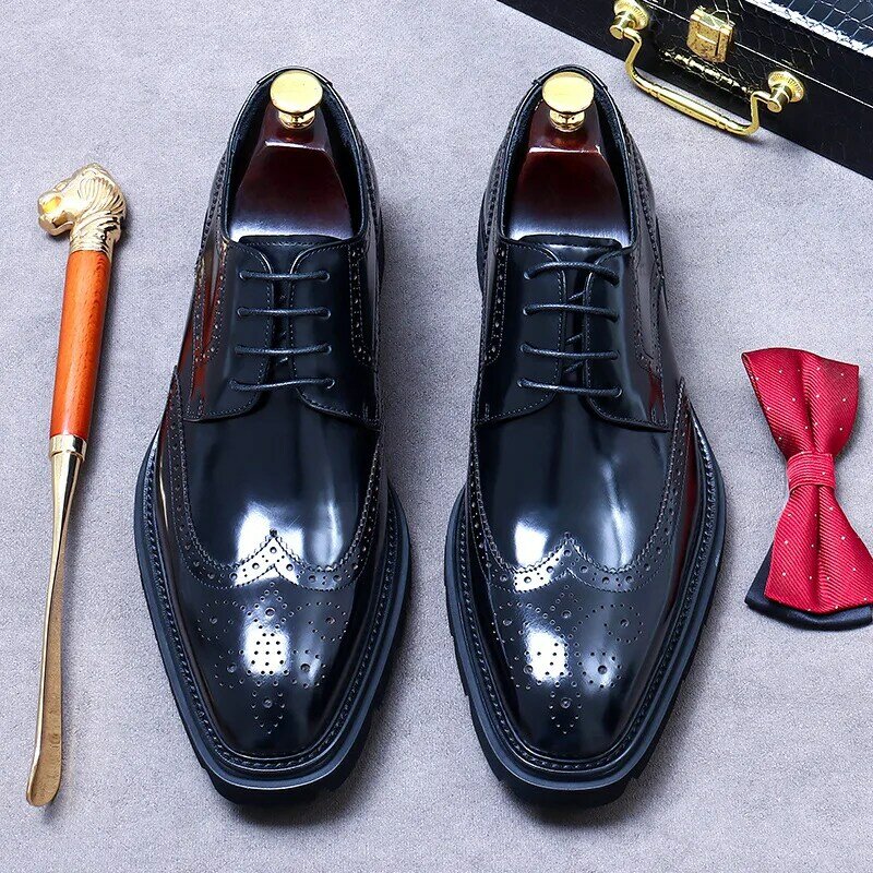 Sapatos britânicos de couro de negócios, sapatos masculinos formais, sola grossa, estilo artesanal, rosto brilhante