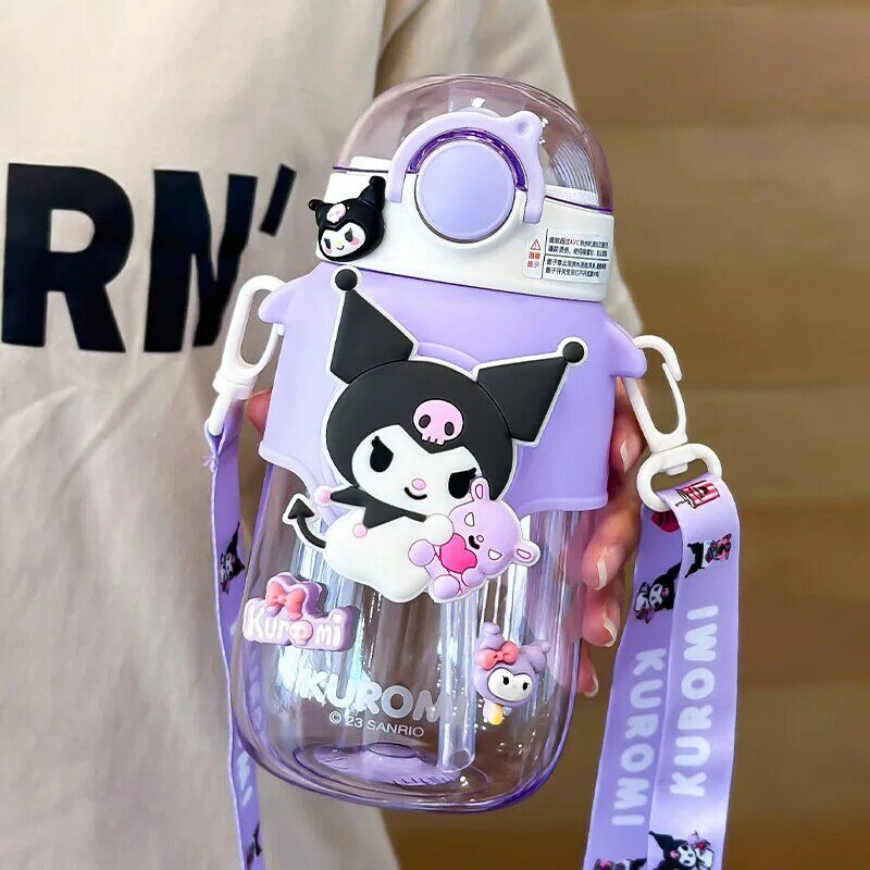 690ml Sanrio Large Capacity Water Bottle Cinnamoroll Kuromi My Melody Portable Straw Water Cup for Outdoor Sports Fitness