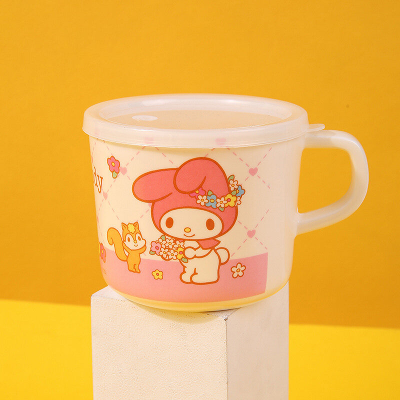 Sanrio ถ้วยใส่น้ำลาย Hello Kitty สำหรับใช้ในบ้านถ้วยสำหรับเด็กเกรดอาหารกันตกแก้วน้ำน่ารัก
