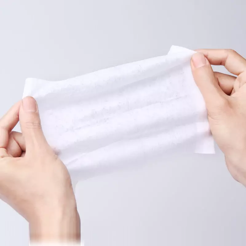 Toallitas húmedas desechables con logotipo impreso personalizable, Mini paquete pequeño, toallitas de limpieza de manos, oem, 100 Uds./lote