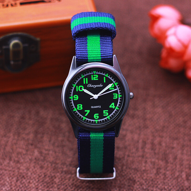 Chaoyada-女の子と男の子のためのデジタル時計,明るい色のストライプのキャンバス腕時計