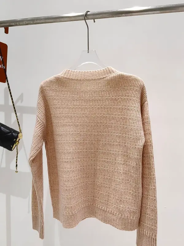 Sweter damski 2023 nowy kaszmirowy guziki na ramiona z okrągłym dekoltem gruby ciepły Vintage z długim rękawem dziergany sweter