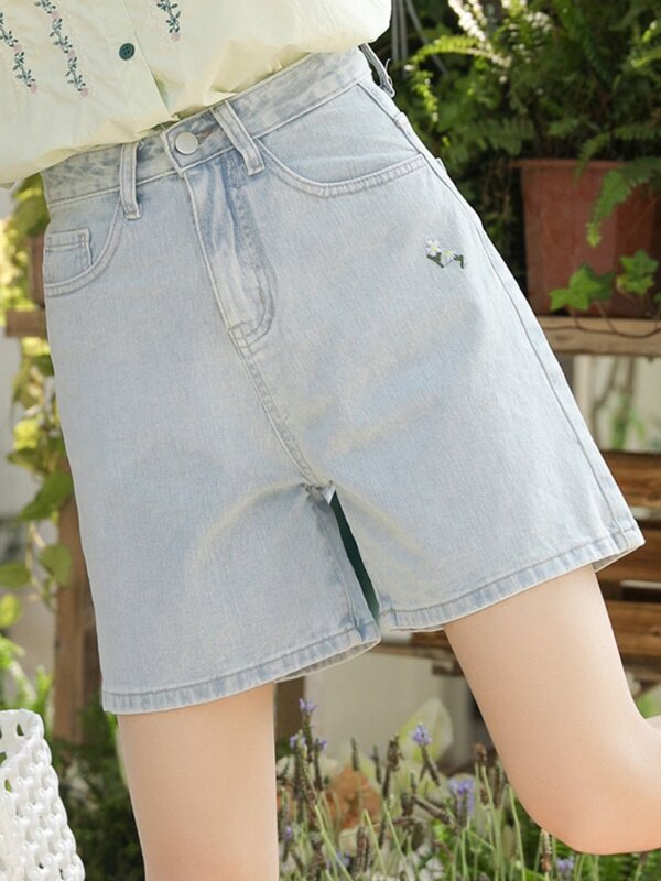 Jeans curto bordado de flor estilo coreano feminino, cintura alta, solta, casual, calça curta, na moda, doce, combinando com tudo, verão