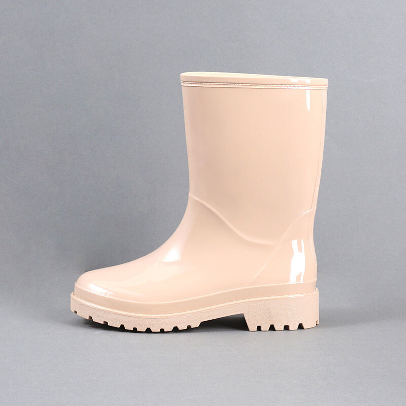 أحذية المطر البلاستيكية منتصف العجل للنساء موضة 2023 ، أحذية المطر المقاومة للماء ، أحذية المياه للمرأة ، أحذية Wellies
