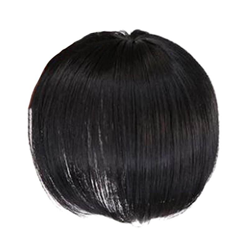 Wig ujung rambut manusia dengan poni menambah jumlah rambut di bagian atas kepala untuk menutupi rambut putih sebuah