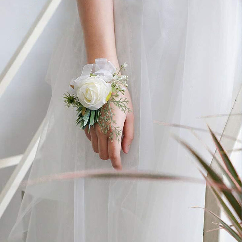 2ชิ้นสายรัดข้อมือกุหลาบสีขาวกำไลข้อมือช่อดอกไม้สำหรับงานแต่งงานอุปกรณ์ดอกไม้งานพรอม