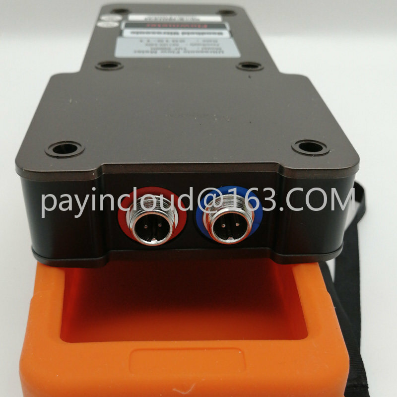 Gratis Verzending TUF-2000H Vloeistofstroommeter DN50-700mm Handheld Digitale Flowmeters TM-1 Transducersensor