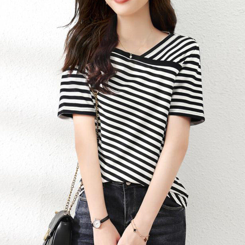 2024 New Summer Korean Style High Waist Loose Casual Office Lady T-shirts for Women Striped Knitting V Neck Short Sleeve Tops