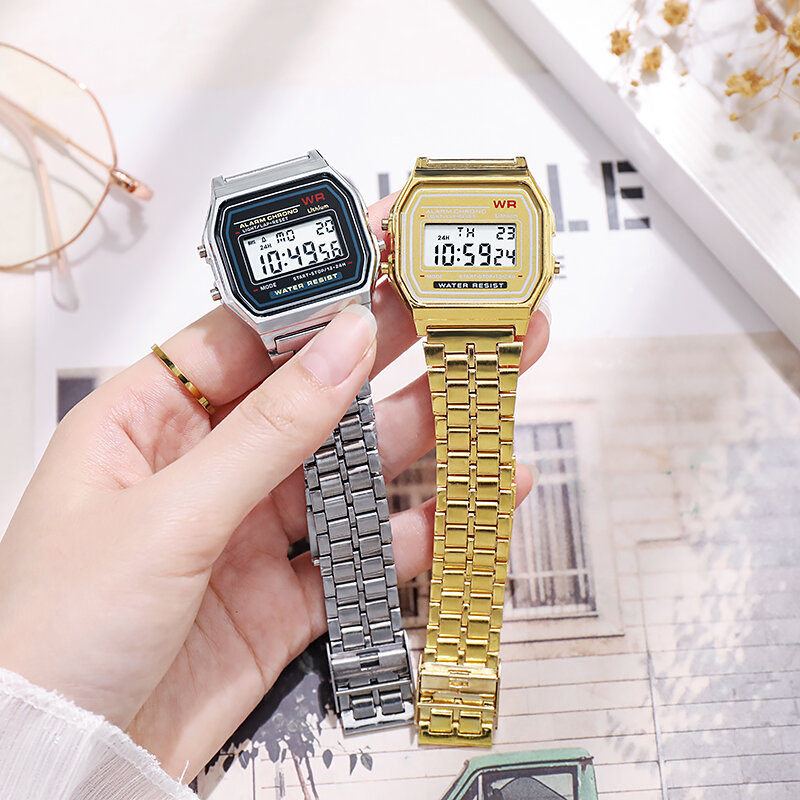 Relojes digitales para hombre y mujer, pulsera deportiva resistente al agua, reloj de pulsera LED electrónico dorado, 2024