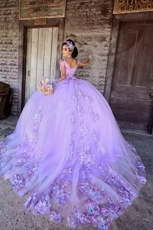 Luxury Light Purple Ball Gown Quinceanera Dresses Lace Applqiues Sweet 16 Court Train Vestidos De 15 Birthday Princess Party