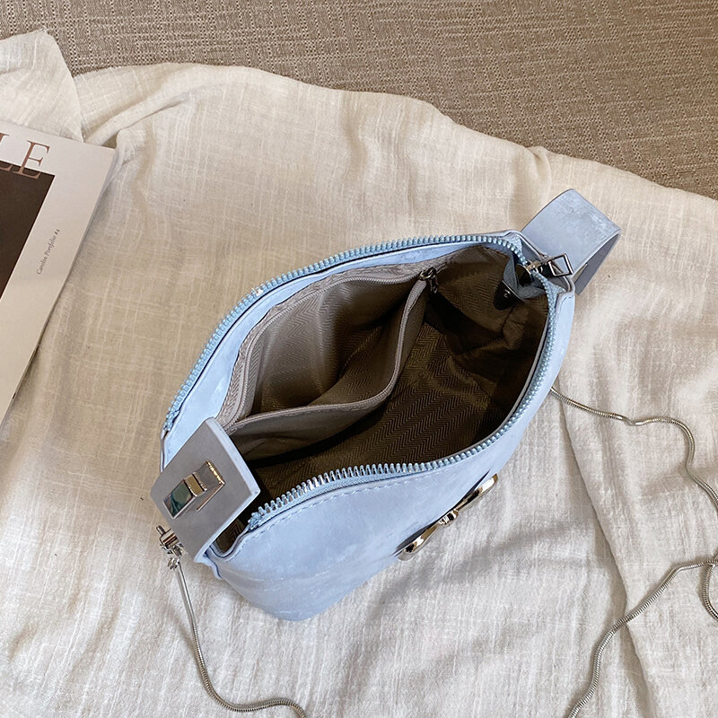 حقيبة كتف جلدية مع سلسلة للنساء ، حقيبة يد كروس بودي ، تصميم قوس صغير ، بلون واحد ، لطيف ، فاخر ، موضة ، ،