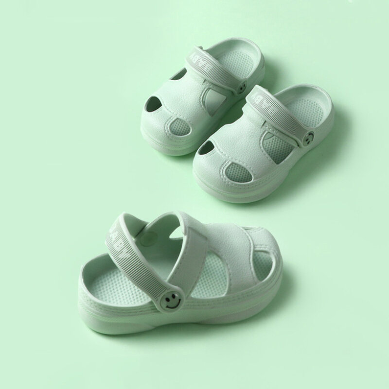 Zapatos con agujeros para bebé, sandalias antideslizantes de suelo suave para niños y niñas de 1 a 5 años, para playa, novedad de verano 2022