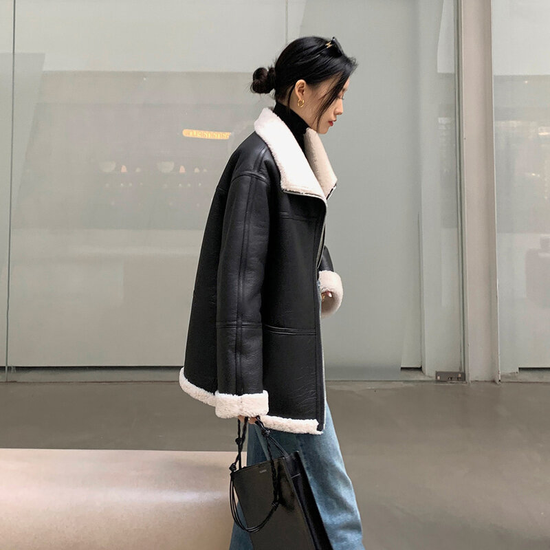 Женская мотоциклетная куртка из натуральной овечьей кожи, однотонная простая зимняя куртка с меховой подкладкой, 2023