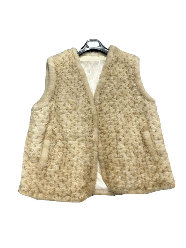 Fur coat v collar short loose version double pocket design warm and comfortable 2023 winter new 1202