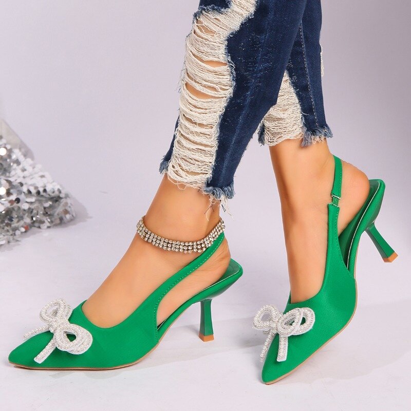 Sandalias de tacón de aguja con lazo de perlas para mujer, zapatos elegantes puntiagudos de Color sólido para fiesta, 2024
