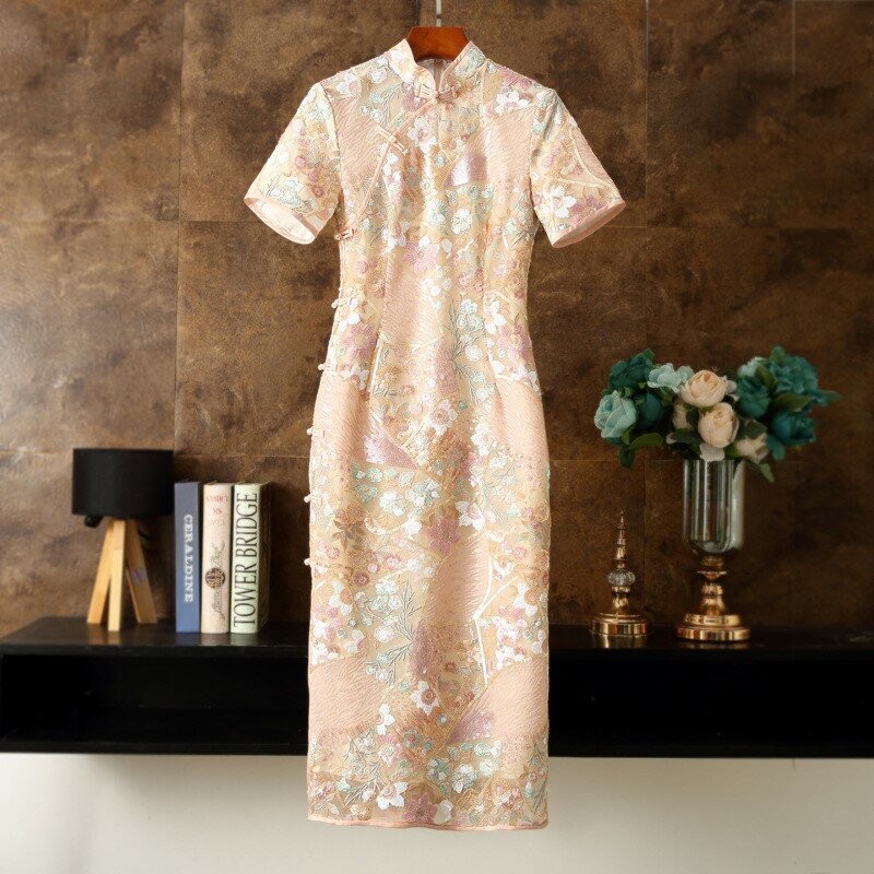 Cheong sam Damen rosa Toast Kleid leichte Pailletten Stickerei Eleganz Retro