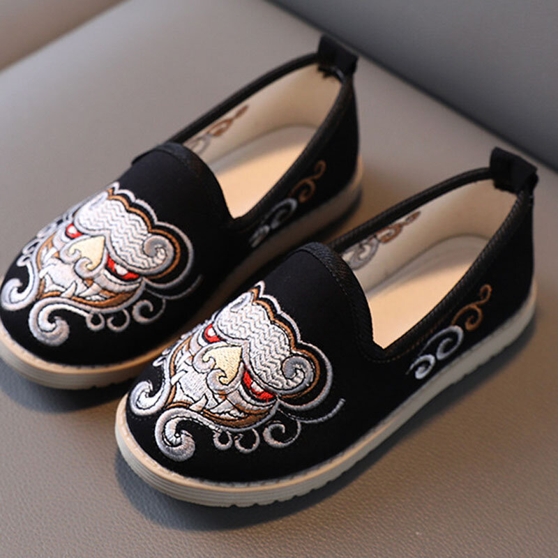 Boys Handmade Embroidered Light Bottom Loafers Chinese Style Kids Cloth Shoes Performance Children Sneakers CSH1439