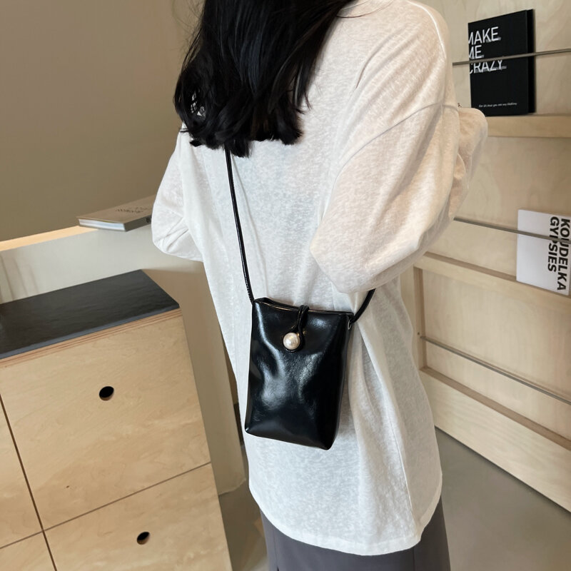 Tas selempang kulit Pu Mini desain mutiara LEFTSIDE untuk wanita 2024 tas bahu wanita tren modis tas tangan dan dompet perak