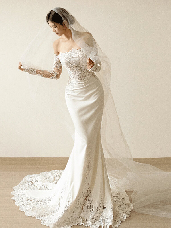 Женское свадебное платье со шлейфом It's yiiya, белое кружевное платье до пола без бретелек с длинным рукавом и открытыми плечами на лето 2024