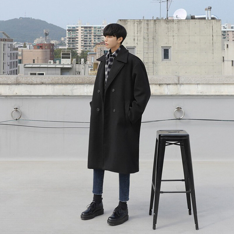 Winter Korean Version of Men's Long Thick Woolen Coat Loose and Casual Handsome Black Lapel Woolen Coat.