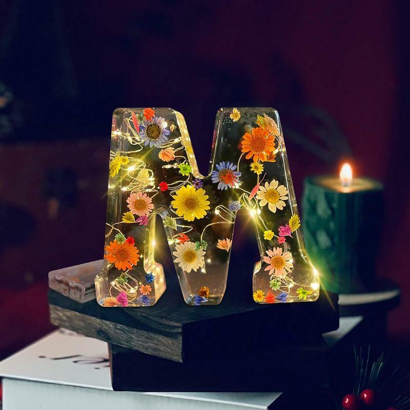 Luzes da noite letra floral, lâmpada de resina decorativa com letra inicial, flor seca, luz de mesa criativa, brilhante