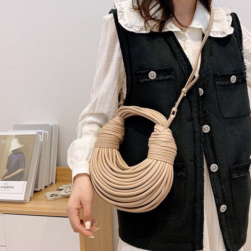 2022 Trend New Line Bundle Clutch Bag for Female High Quality Women's Handbag and Purse Designer Shoulder Bag Senior Hobos