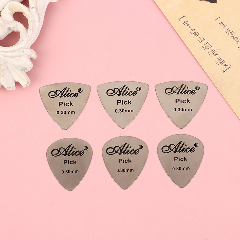 5Pcs Stainless Steel Guitar Pick 0.3mm Thin Durable Silver Color Professional Guitar Finger Plucking Bass Ukulele Guitar Picks