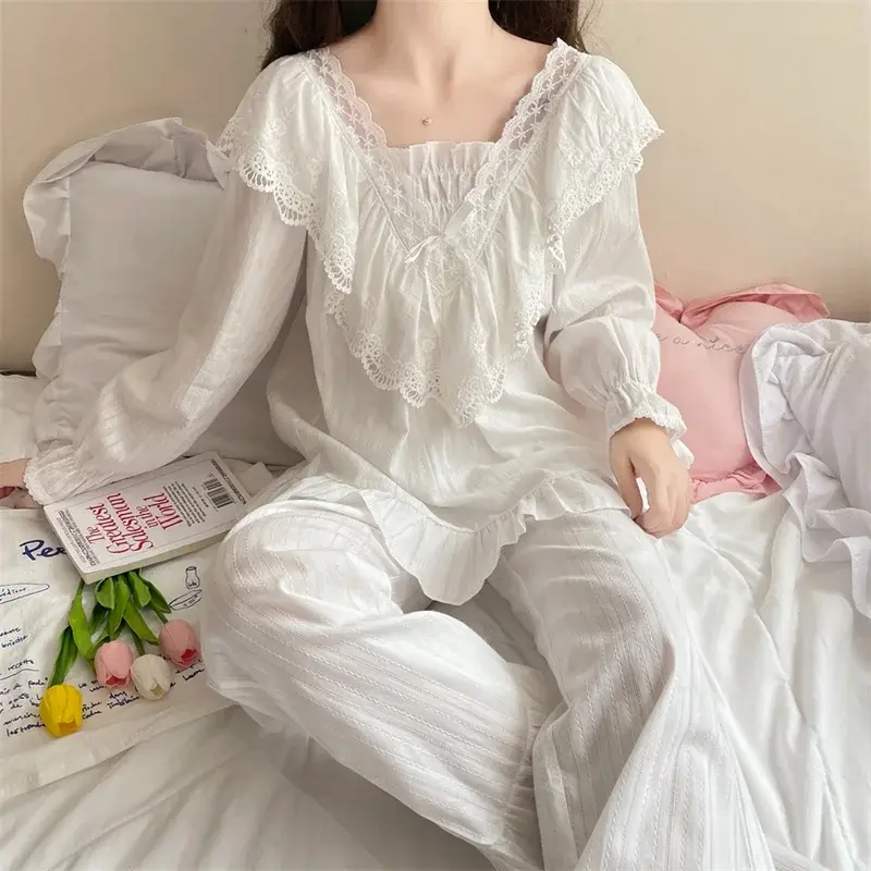 女性用の白いレースのパジャマセット,柔らかい綿,ルーズ,カジュアル,フレンチ,秋,新しいコレクションd800
