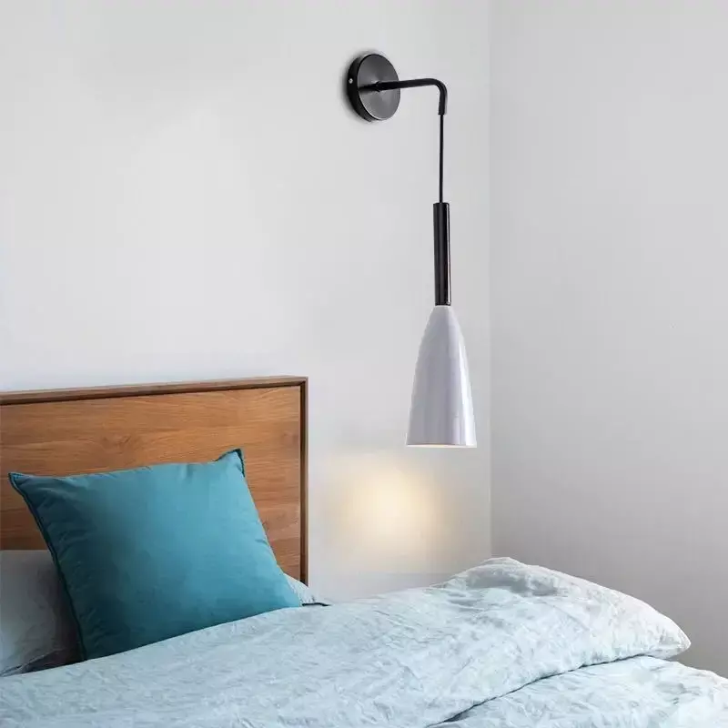 モダンなアルミニウムの壁取り付け用燭台,寝室の照明,ベッドサイドランプ,黒,灰色,LED,e27
