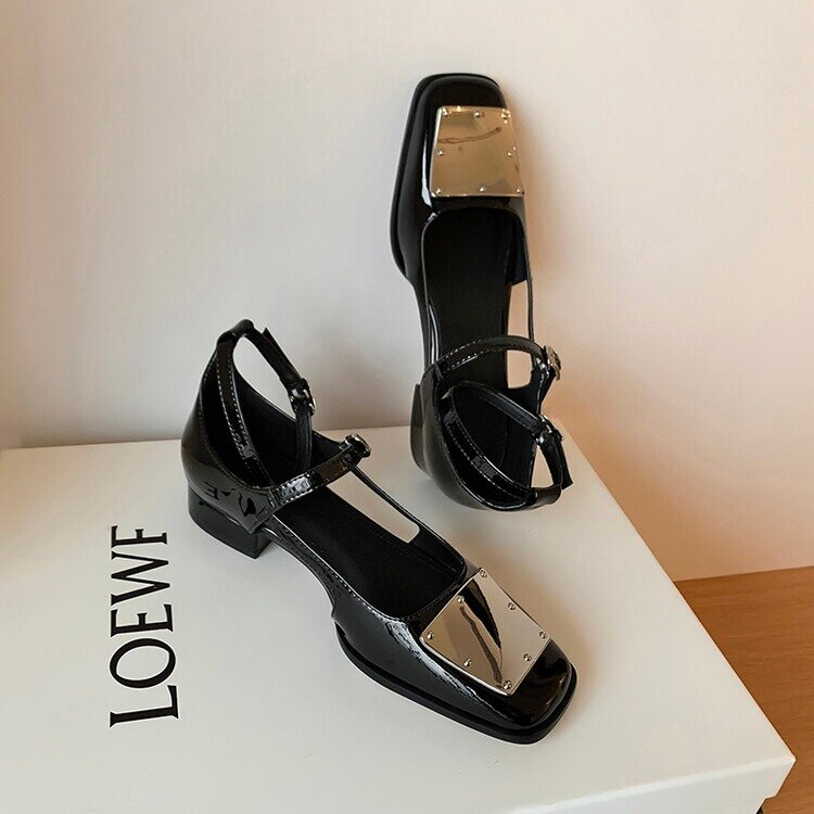 2024 estate donna Mary Jane scarpe tacchi grossi scarpe donna Designer di lusso doppie fibbie pompe scarpe Vintage stile britannico