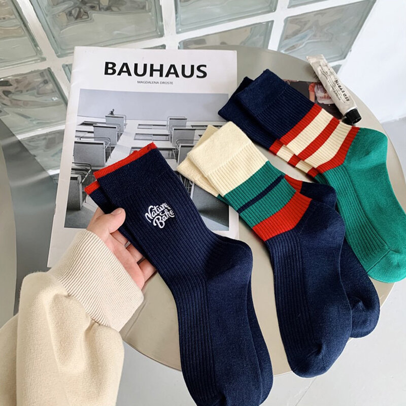 Sports Unisex Stockings Breathable Comfort Embroidery Japanese Vintage Socks Versatile