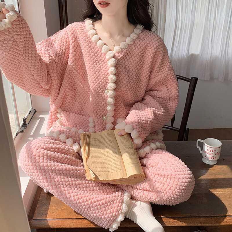 Lovely Girl Coral Velvet Nightgown Female Plus-Size Winter Flannel Homewear With Fleece Thick V-Neck Cardigan Women's Sleepwear
