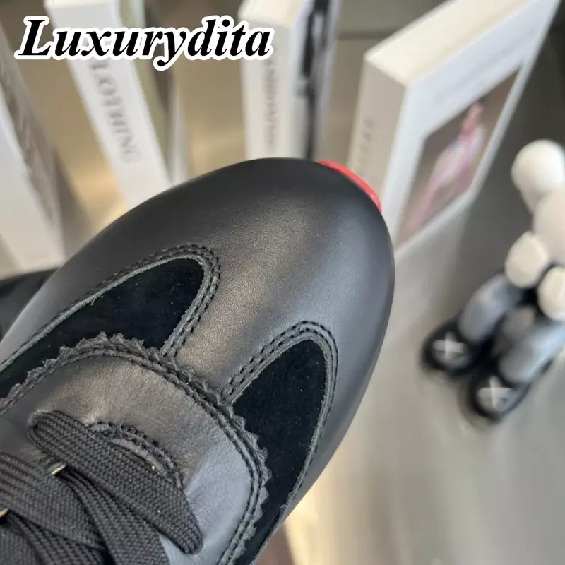Luxurydita รองเท้าผ้าใบหนังแท้สำหรับผู้ชายดีไซน์เนอร์ลำลอง, รองเท้าเทนนิสผู้หญิงที่หรูหราพื้นรองเท้าเทนนิสขนาด35-47 unisex แฟชั่น HJ1160