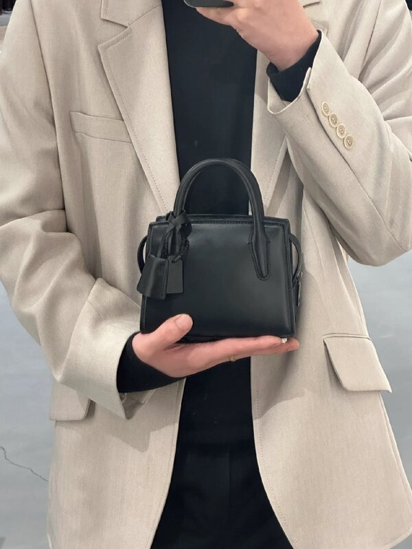 Berühmte hochwertige kleine quadratische Tasche kausale Schulter Cross body Lady Tasche neueste einfarbige Premium Handtasche niedlichen Mini-Einkaufstasche Geschenk