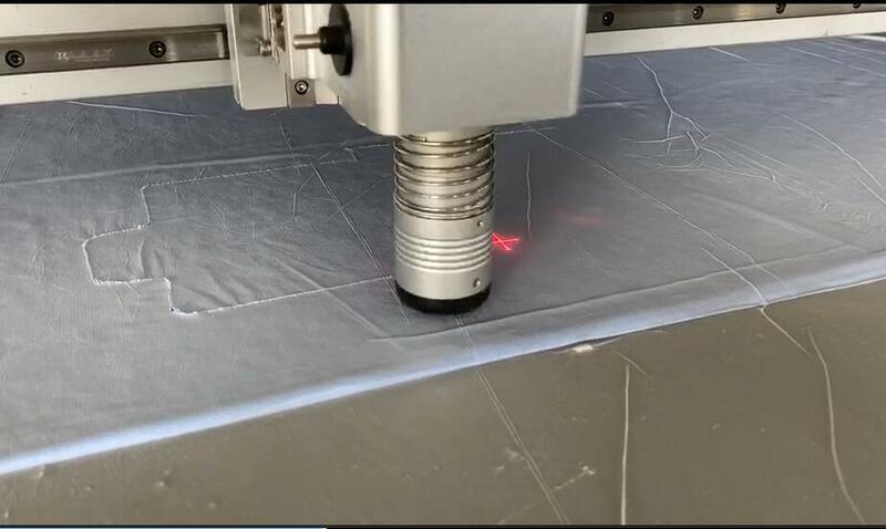 Transon Hochgeschwindigkeits-CNC-Rund messers chneide maschine für Leder gewebe Stoffs ofa teppiche Automatisches Schneiden der Computers teuerung
