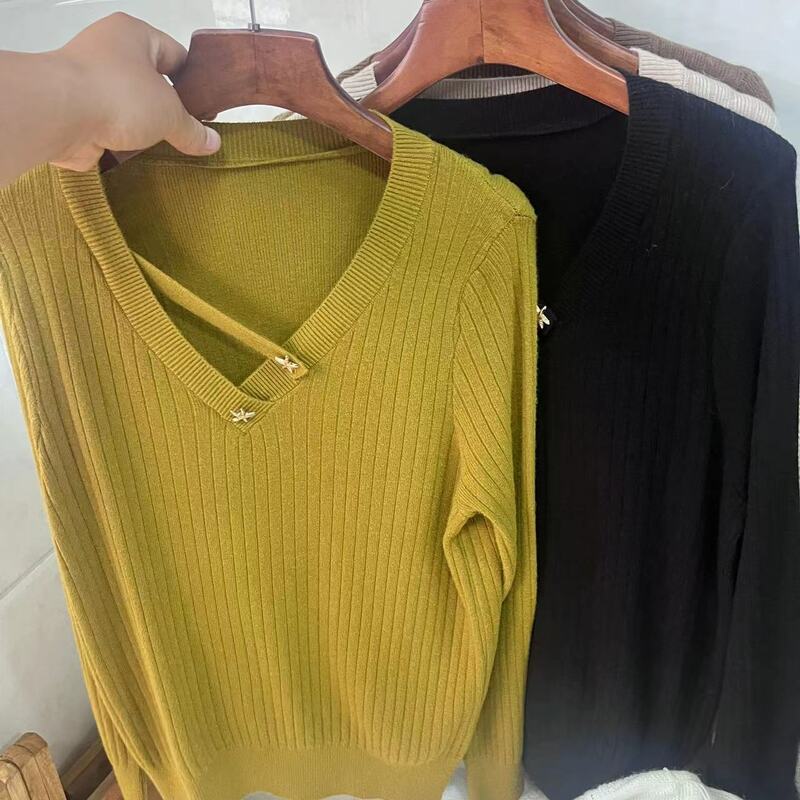 Fashionable Mother Knitted Bottom Sweater Autumn Winter New Women's Long Sleeve Top Elegant V Neck Pullovers Femme Knitwears