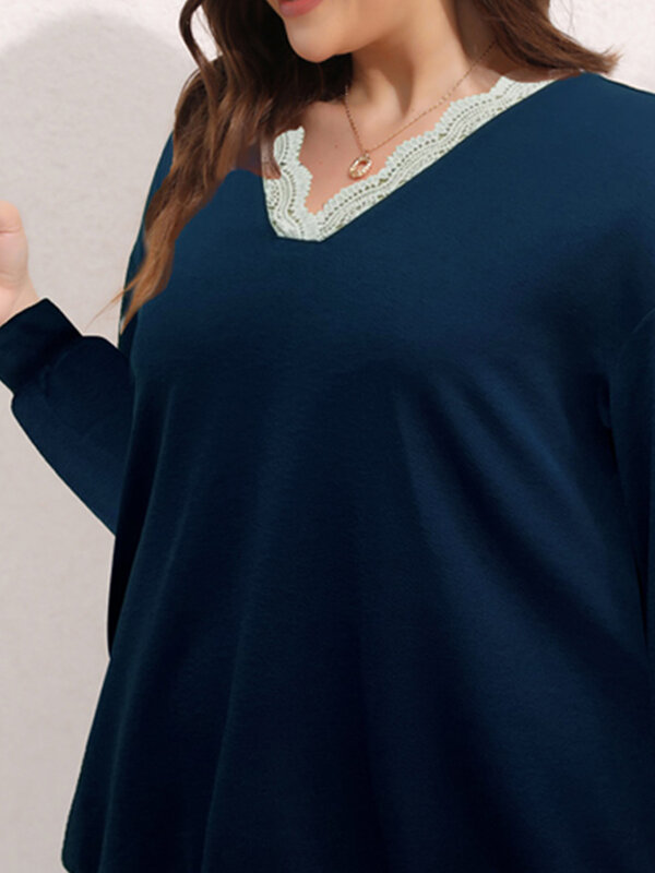 Finjani Plus Size T-shirt z kontrastowa koronka dekoltem w szpic, codzienny Top z długim rękawem na wiosnę i jesień, odzież damska