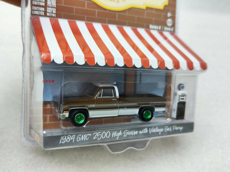 1:64 1984 GMC 2500 S-15 JIMMY  Diecast Metal Alloy Model Car Toys For  Gift Collection