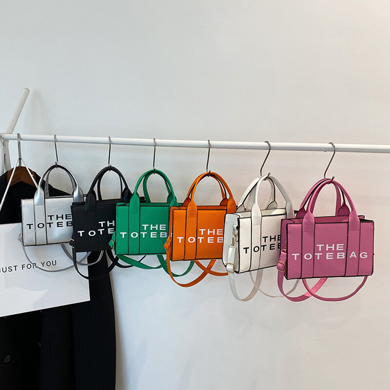 Bolso de mano de diseñador de lujo para mujer, bolsos de hombro con letras, monederos de marca, bolsos cruzados simples informales, 2023