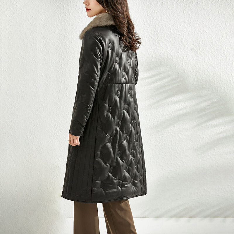 Chaqueta de cuero Real para mujer, abrigo negro con cuello de piel de visón, plumón de pato blanco y piel de oveja, Tcyeek100 % de invierno